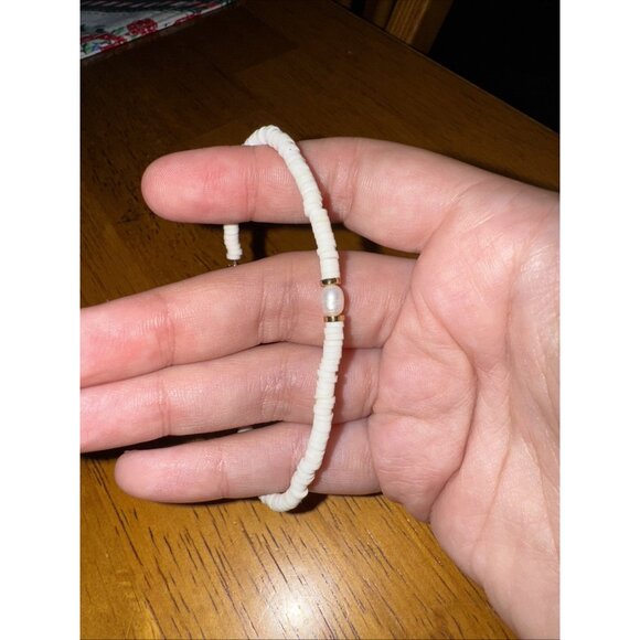 SALTI CALI Windansea Bracelet Pearl Salty Shells NWT White & Gold - Picture 6 of 6